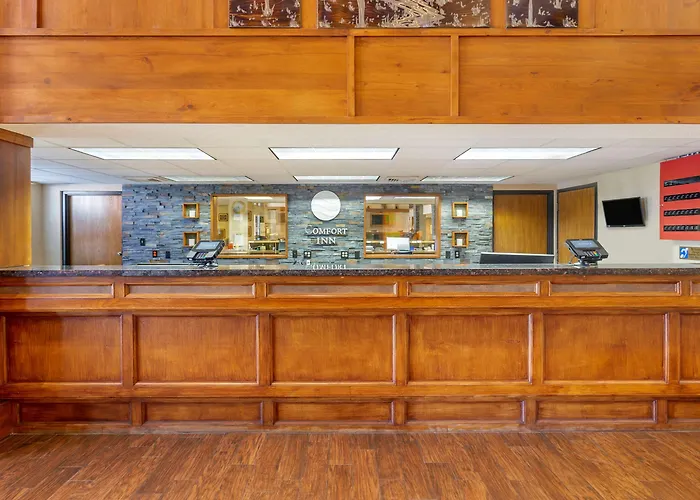 Comfort Inn At Thousand Hills
